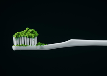 Mẹo giữ răng khỏe cho người hay ăn đồ uống matcha